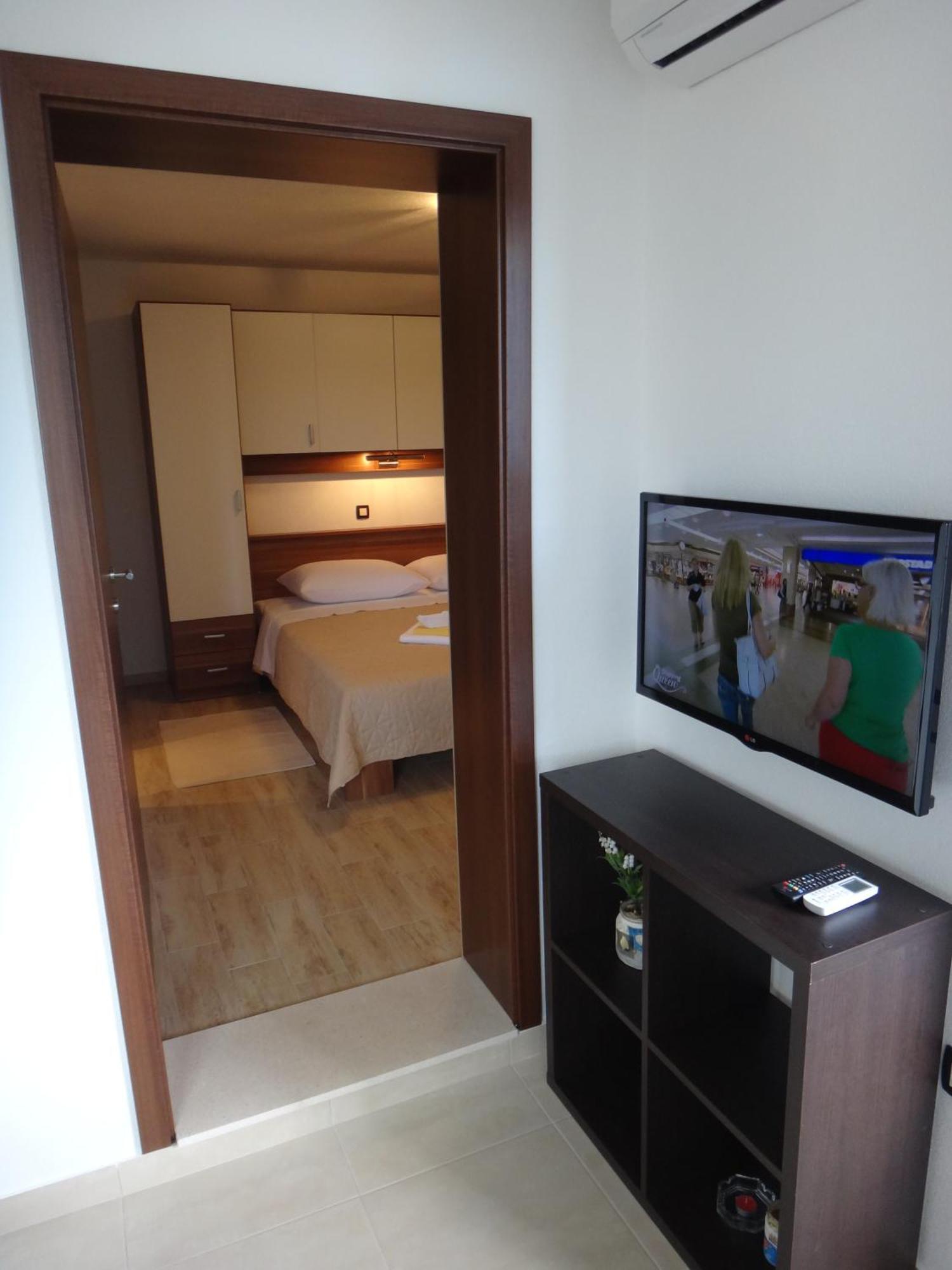 Apartments Selina Vinišće Cameră foto